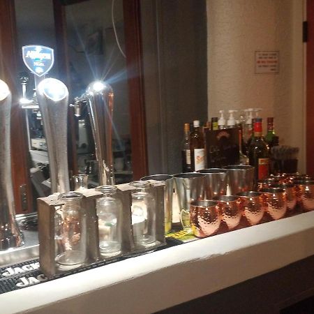 L'Auberge Des Voyageurs Menigoute Ngoại thất bức ảnh
